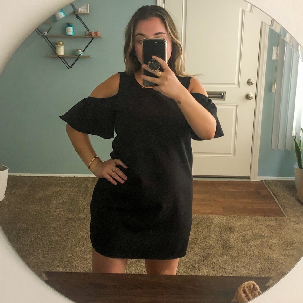 Cold shoulder ruffle LBD